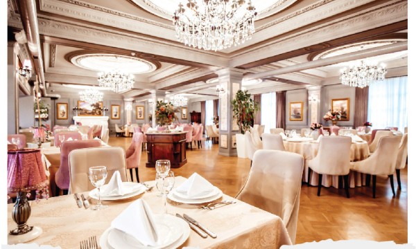 Hướng dẫn lựa chọn bàn ghế nhà hàng quán ăn đẹp, giá rẻ