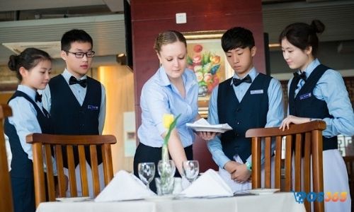 Cách quản lý nhân viên phục vụ nhà hàng 