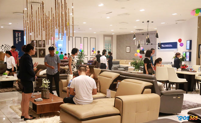 Thuê nhân viên phục vụ buôn bán nội thất