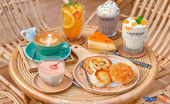 Phân phối bánh cho các tiệm trà và cafe