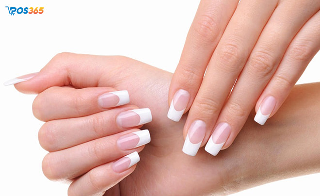 mẫu nail kẻ đầu móng trắng