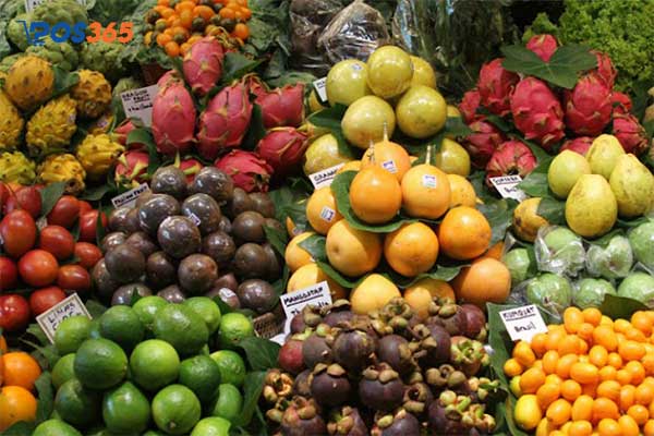 Bán trái cây vỉa hè cần bao nhiêu vốn?