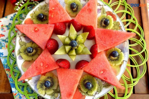 Cách trang trí dĩa trái cây dưa hấu, kiwi, nho