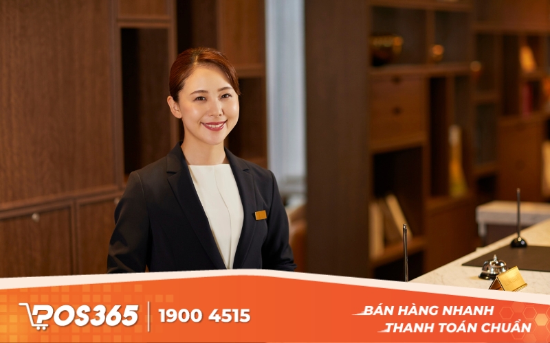 Nhân sự ban đầu (lễ tân, phục vụ)
