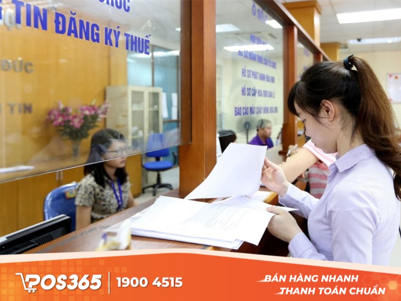  Hoàn thiện pháp lý và thuế