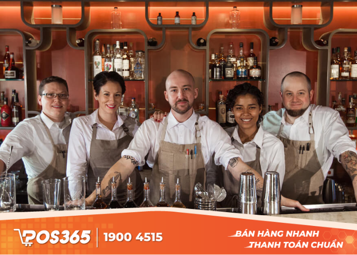 Quán bar cần có nhiều nhân sự chuyên nghiệp