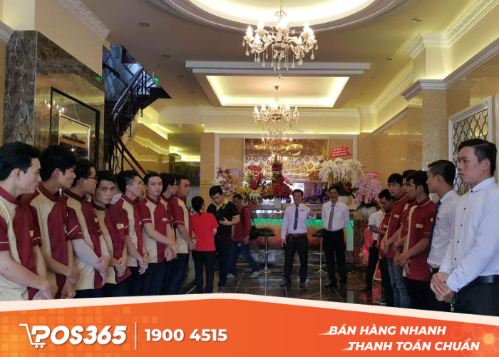 Tuyển dụng và đào tạo nhân sự cho quán karaoke