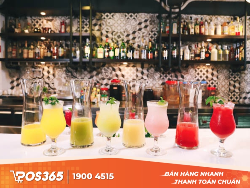 Đa dạng các loại nước ép trong quán bar