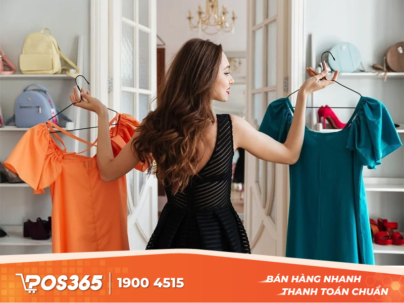 Tư vấn sản phẩm phù hợp khi bán quần áo cho khách hàng