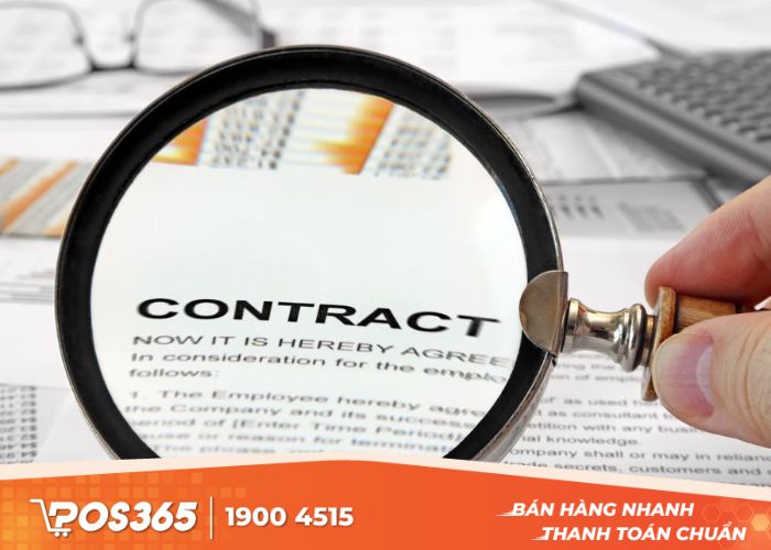 Luôn luôn đọc kỹ hợp đồng trước khi đặt bút ký tên