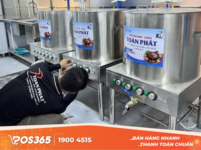 Chuẩn bị dụng cụ kinh doanh phở bò đầy đủ