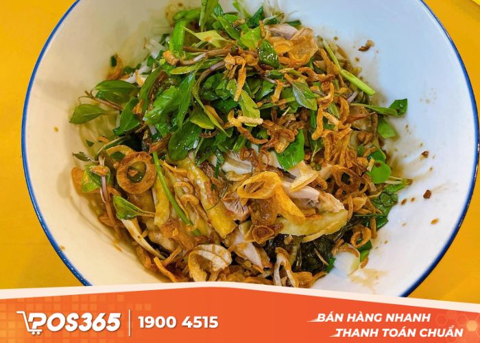 Phở trộn Mã Mây