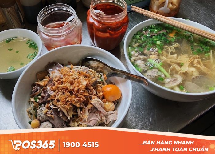 Bún ngan và chả ngan phố Hàng Bông
