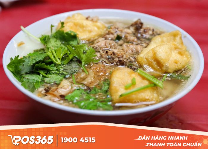 Bánh đúc nóng Lê Ngọc Hân