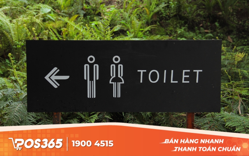Nhà vệ sinh nên thiết kế rộng rãi, thông thoáng, khử mùi tốt