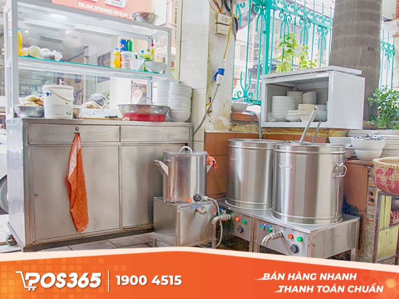 Mẫu quầy phở tủ kính 2 tầng
