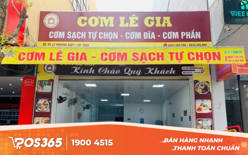 Bảng hiệu quán cơm bình dân