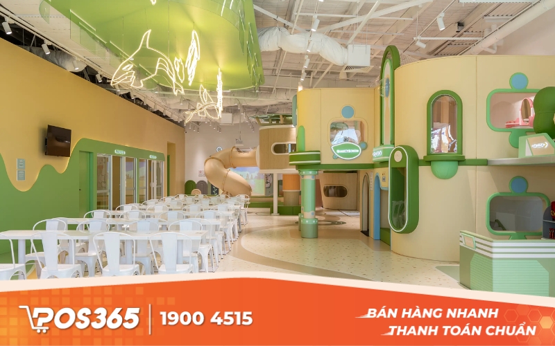 Quán cafe có khu vui chơi cho trẻ Playtown