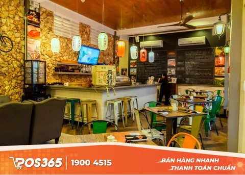 Quầy tính tiền thu ngân nhà hàng