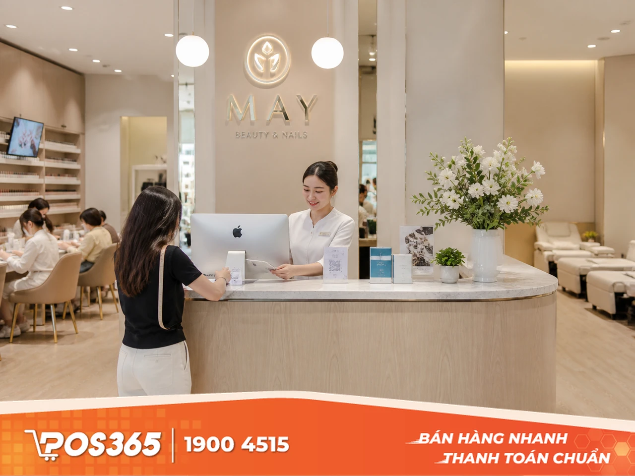 B&agrave;n thu ng&acirc;n si&ecirc;u thị, tạp h&oacute;a
