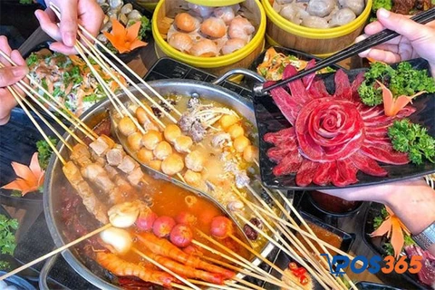 Lẩu nướng b&igrave;nh d&acirc;n