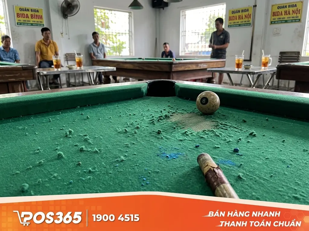 Mặt vải nỉ bị x&ugrave; l&ocirc;ng hoặc m&ograve;n mỏng r&otilde; rệt