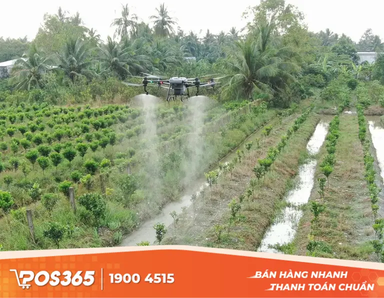 Mở dịch vụ Drone nông nghiệp (Phun thuốc, rải phân)