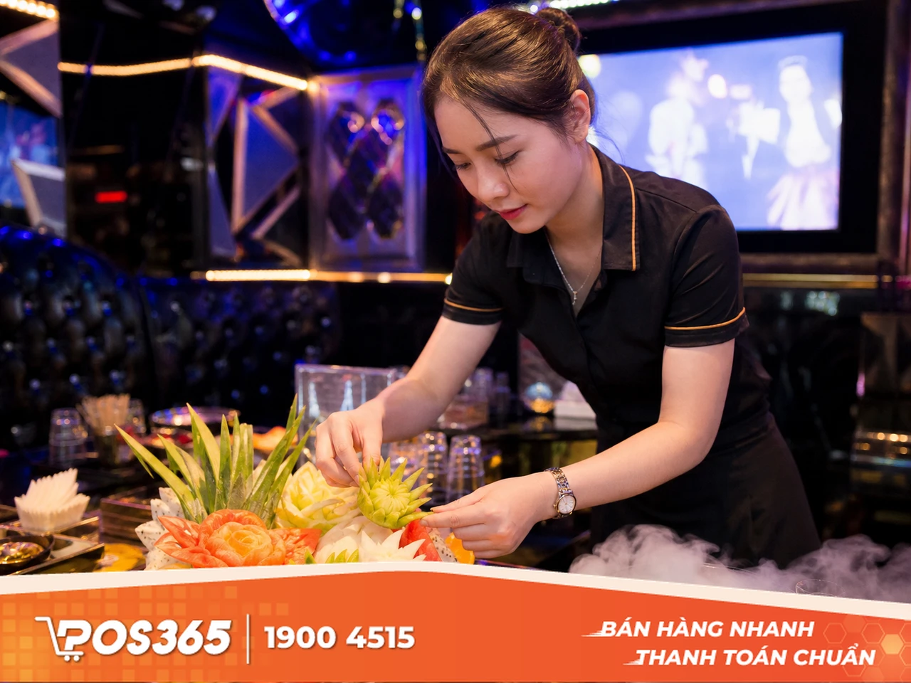 Nghệ thuật trang trí đĩa hoa quả karaoke bắt mắt, nâng tầm trải nghiệm