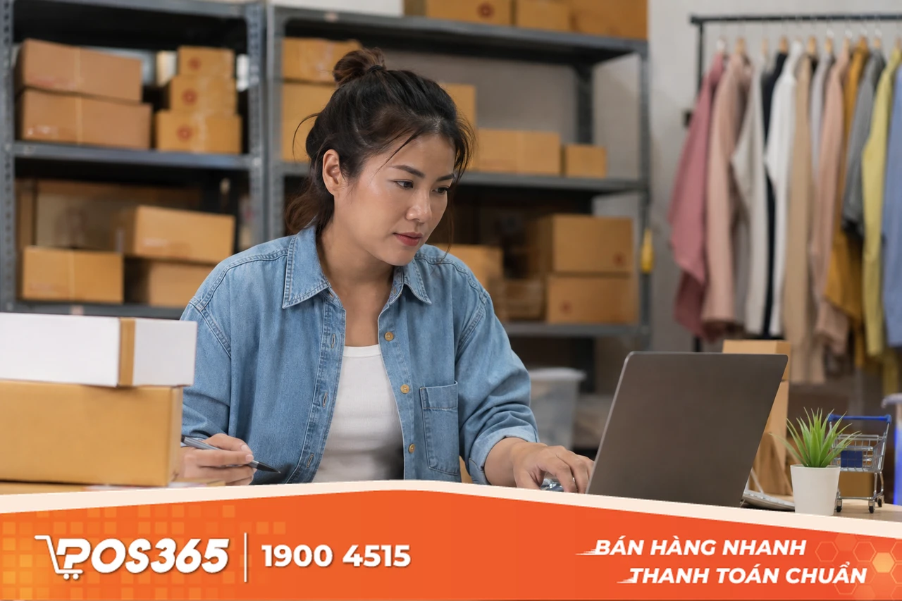 Ph&iacute; hoa hồng nền tảng theo ng&agrave;nh