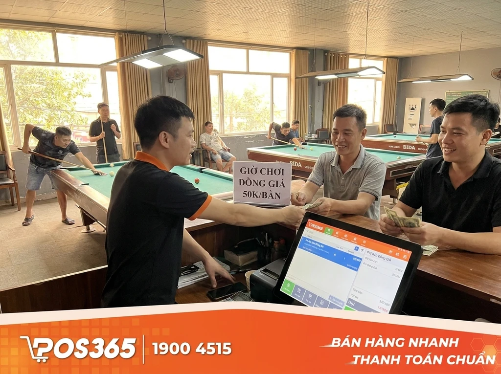 Phụ thu cố định theo bàn (Flat fee)