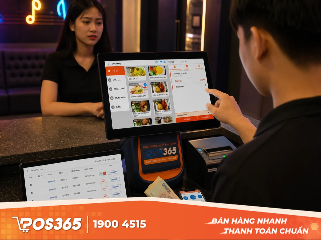Thu ngân gian lận hóa đơn và tiền mặt tại quầy