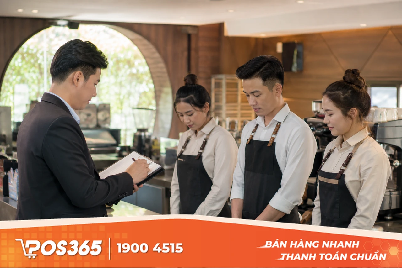 Trật tự, t&aacute;c phong v&agrave; đồng phục