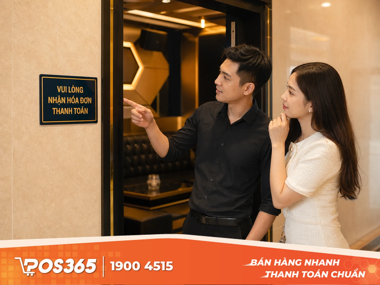 Treo bảng cam kết "Không hóa đơn - Miễn phí giờ hát" tại quầy và phòng