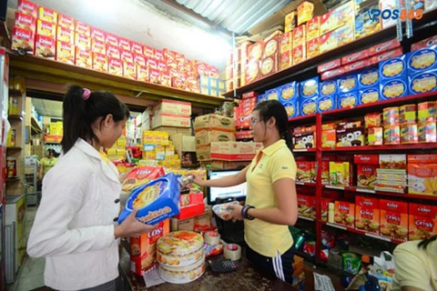 Tuyển dụng v&agrave; đ&agrave;o tạo nh&acirc;n vi&ecirc;n cửa h&agrave;ng