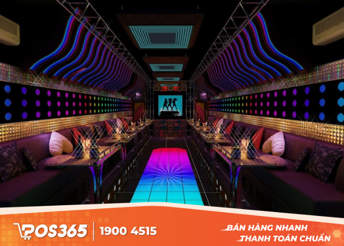Quán karaoke được thiết kế theo phong cách truyền thống