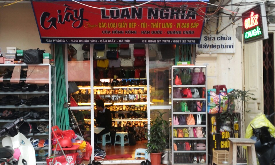 Giầy Nghĩa Loan