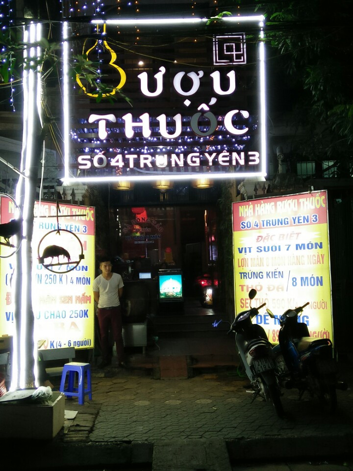 Nhà Hàng Rượu Thuốc