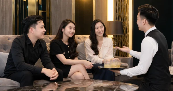 Mẹo xử lý "khủng hoảng" khi quán karaoke kẹt phòng, khách chờ lâu